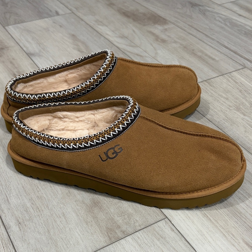 UGG Men’s Chestnut Suede Slippers Size 13 – NEW Never Worn Cozy Slip On